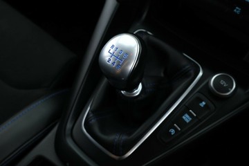 https://vehicle-cdn.autoleague.cloud/32409_61037937_28.jpg