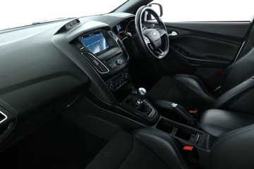 https://vehicle-cdn.autoleague.cloud/32409_61037937_33.jpg