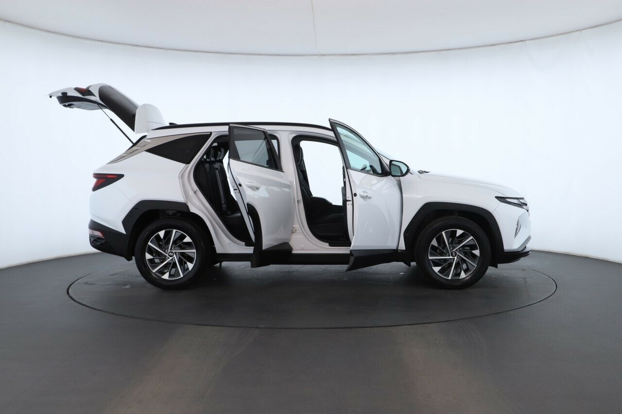 Hyundai Tucson image 2