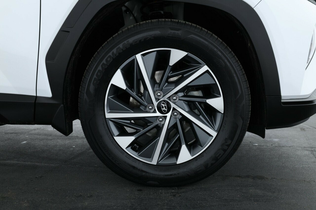 Hyundai Tucson image 4