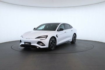 https://vehicle-cdn.autoleague.cloud/32409_61037976_11.jpg