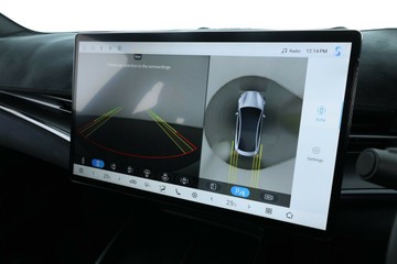 https://vehicle-cdn.autoleague.cloud/32409_61037976_26.jpg