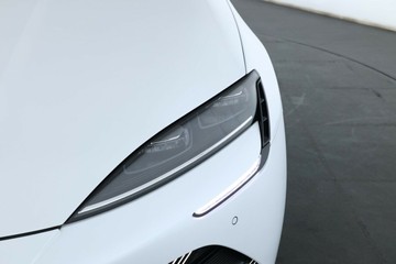 https://vehicle-cdn.autoleague.cloud/32409_61037976_9.jpg