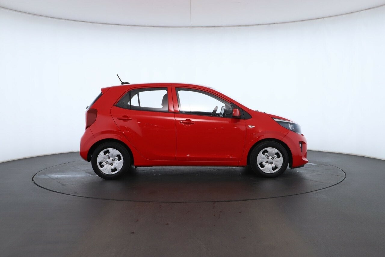 Kia Picanto image 3