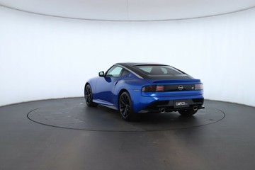 https://vehicle-cdn.autoleague.cloud/32409_61038083_13.jpg