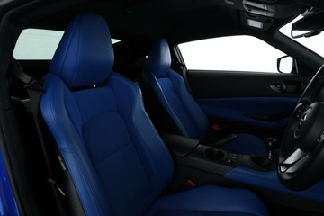 https://vehicle-cdn.autoleague.cloud/32409_61038083_19.jpg