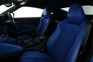 https://vehicle-cdn.autoleague.cloud/32409_61038083_28.jpg