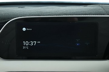 https://vehicle-cdn.autoleague.cloud/32409_61038096_26.jpg