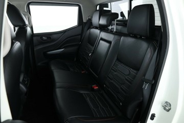https://vehicle-cdn.autoleague.cloud/32409_61038133_34.jpg