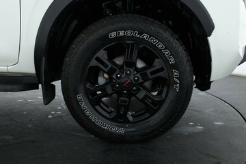 https://vehicle-cdn.autoleague.cloud/32409_61038133_4.jpg