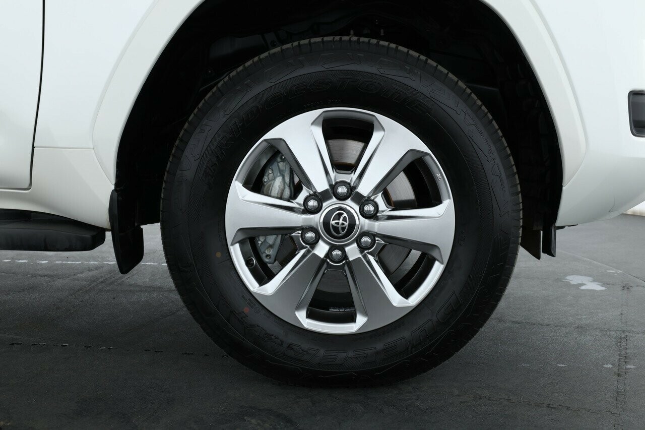 Toyota Landcruiser image 4