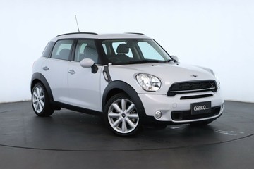 https://vehicle-cdn.autoleague.cloud/32409_61038204_1.jpg