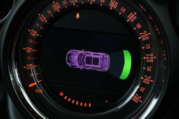 https://vehicle-cdn.autoleague.cloud/32409_61038204_25.jpg
