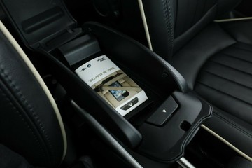 https://vehicle-cdn.autoleague.cloud/32409_61038204_30.jpg