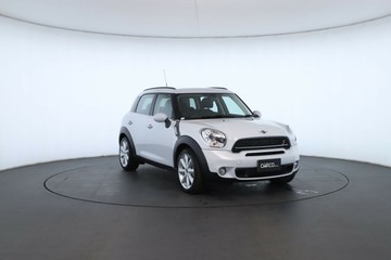 https://vehicle-cdn.autoleague.cloud/32409_61038204_5.jpg