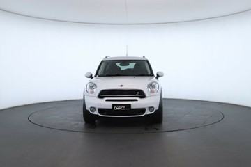 https://vehicle-cdn.autoleague.cloud/32409_61038204_6.jpg