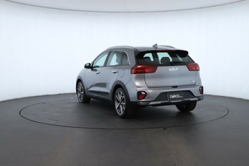 https://vehicle-cdn.autoleague.cloud/32409_61038209_13.jpg
