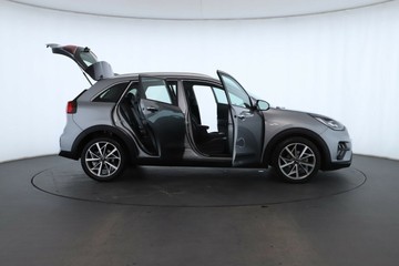 https://vehicle-cdn.autoleague.cloud/32409_61038209_2.jpg