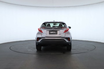 https://vehicle-cdn.autoleague.cloud/32409_61038211_14.jpg