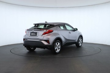 https://vehicle-cdn.autoleague.cloud/32409_61038211_17.jpg