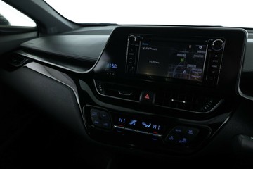 https://vehicle-cdn.autoleague.cloud/32409_61038211_23.jpg