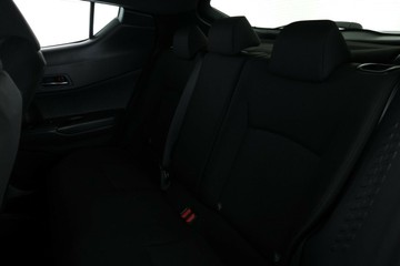 https://vehicle-cdn.autoleague.cloud/32409_61038211_31.jpg