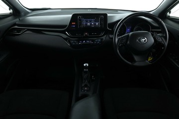 https://vehicle-cdn.autoleague.cloud/32409_61038211_32.jpg