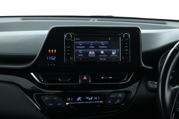 https://vehicle-cdn.autoleague.cloud/32409_61038211_33.jpg