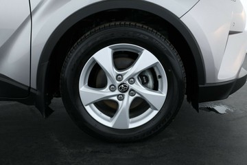 https://vehicle-cdn.autoleague.cloud/32409_61038211_4.jpg