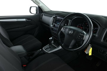 https://vehicle-cdn.autoleague.cloud/32409_61038337_20.jpg