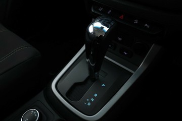 https://vehicle-cdn.autoleague.cloud/32409_61038337_28.jpg