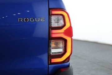 https://vehicle-cdn.autoleague.cloud/32409_61038377_16.jpg