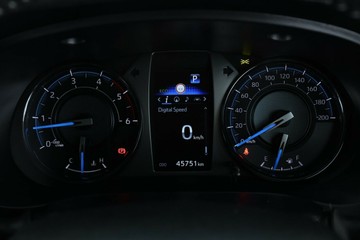 https://vehicle-cdn.autoleague.cloud/32409_61038377_24.jpg