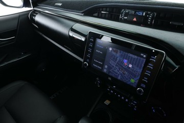 https://vehicle-cdn.autoleague.cloud/32409_61038377_25.jpg