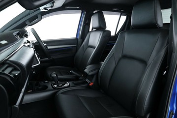 https://vehicle-cdn.autoleague.cloud/32409_61038377_34.jpg