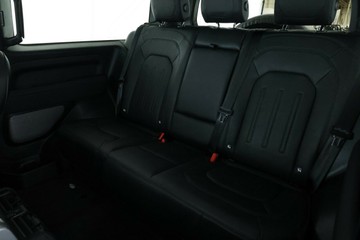https://vehicle-cdn.autoleague.cloud/32409_61038379_35.jpg