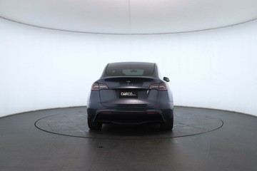 https://vehicle-cdn.autoleague.cloud/32409_61038467_14.jpg