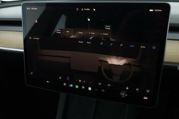 https://vehicle-cdn.autoleague.cloud/32409_61038467_25.jpg