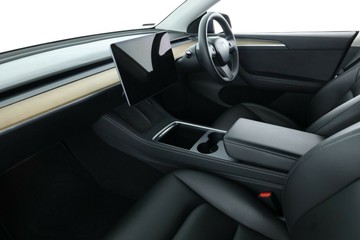 https://vehicle-cdn.autoleague.cloud/32409_61038467_35.jpg