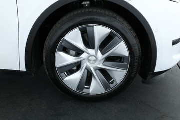 https://vehicle-cdn.autoleague.cloud/32409_61038469_4.jpg