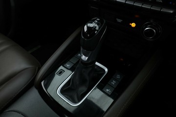 https://vehicle-cdn.autoleague.cloud/32409_61038488_28.jpg