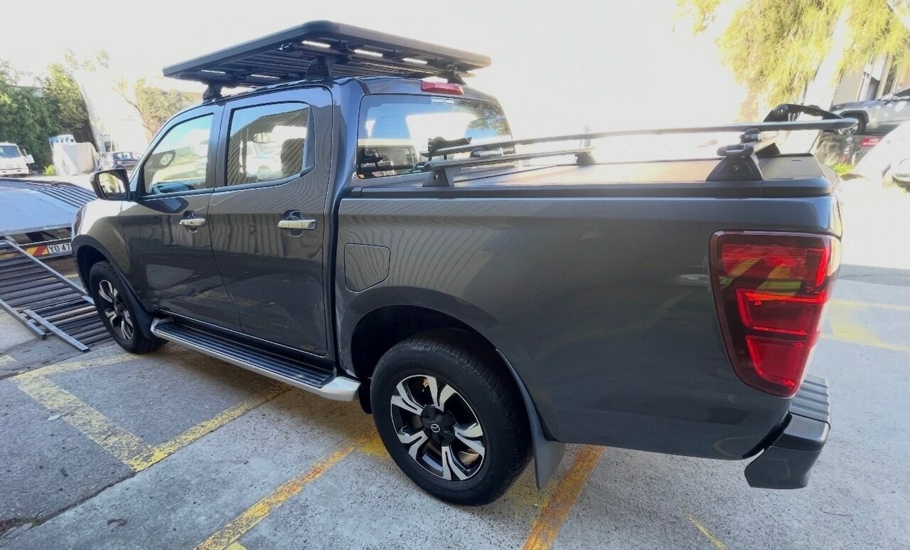 Mazda Bt-50 image 3