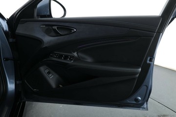 https://vehicle-cdn.autoleague.cloud/32409_61038489_11.jpg