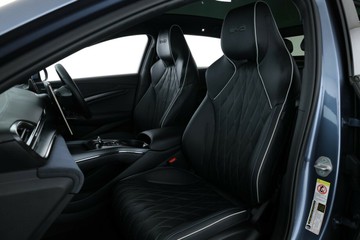 https://vehicle-cdn.autoleague.cloud/32409_61038489_22.jpg