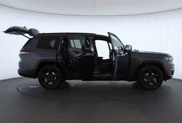 https://vehicle-cdn.autoleague.cloud/32409_61038490_2.jpg