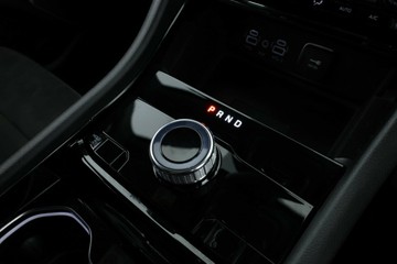 https://vehicle-cdn.autoleague.cloud/32409_61038490_27.jpg