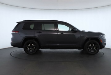 https://vehicle-cdn.autoleague.cloud/32409_61038490_3.jpg