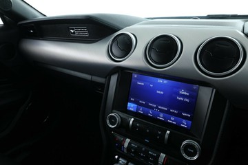 https://vehicle-cdn.autoleague.cloud/32409_61038538_23.jpg