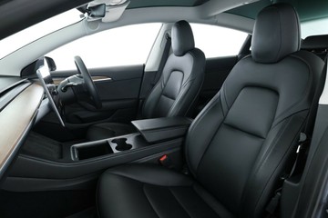 https://vehicle-cdn.autoleague.cloud/32409_61038608_35.jpg