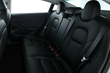 https://vehicle-cdn.autoleague.cloud/32409_61038608_37.jpg